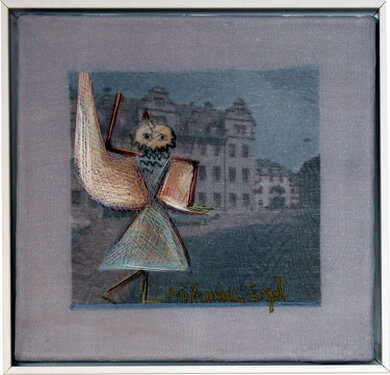 2015 - yarn and textile print on organza - 26 x 27 cm