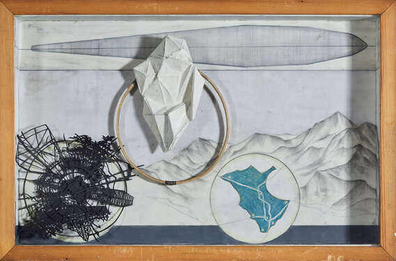 2017 -  mixed media in cabinet - 35 x 54,5 x 6 cm